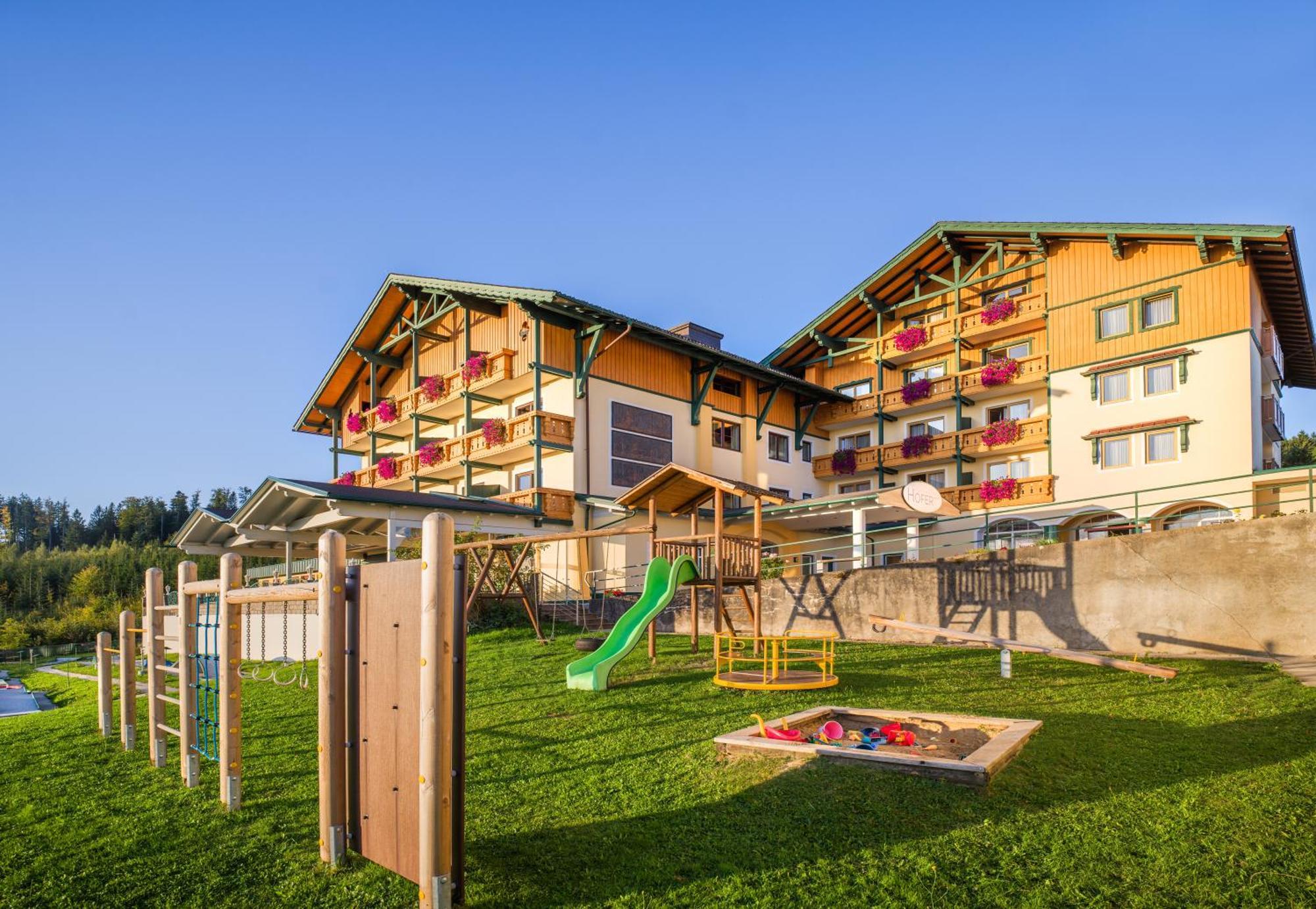 Ferienhotel Hofer Superior Strass im Attergau Eksteriør bilde